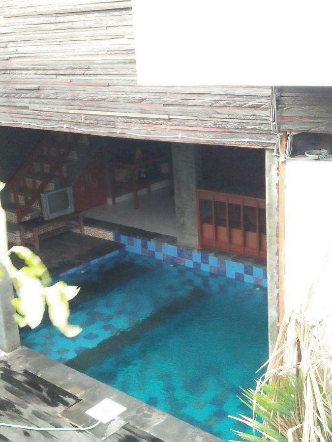 Made House Homestay And Dormitory Sanur  Exterior photo